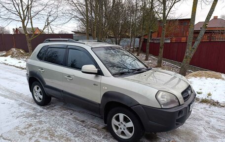 Hyundai Tucson III, 2006 год, 695 000 рублей, 18 фотография