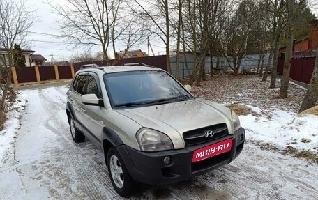 Hyundai Tucson III, 2006 год, 695 000 рублей, 28 фотография