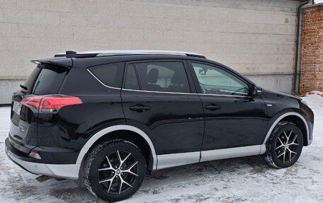 Toyota RAV4, 2016 год, 2 499 000 рублей, 9 фотография