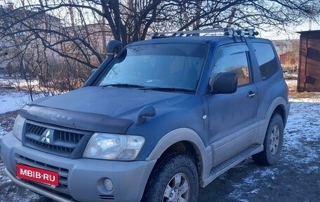 Mitsubishi Pajero III рестайлинг, 2001 год, 700 000 рублей, 7 фотография