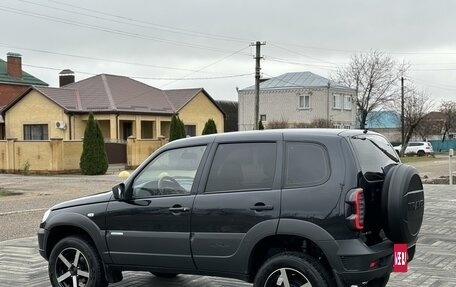 Chevrolet Niva I рестайлинг, 2015 год, 770 000 рублей, 9 фотография