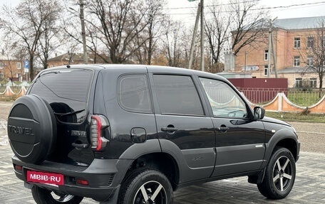 Chevrolet Niva I рестайлинг, 2015 год, 770 000 рублей, 12 фотография