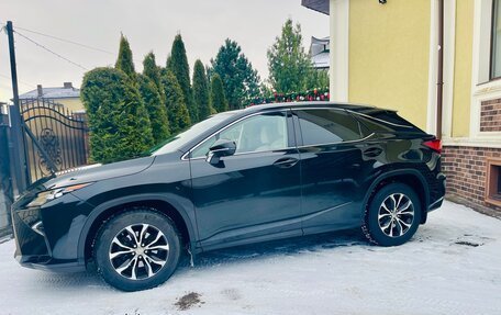 Lexus RX IV рестайлинг, 2016 год, 4 450 000 рублей, 2 фотография