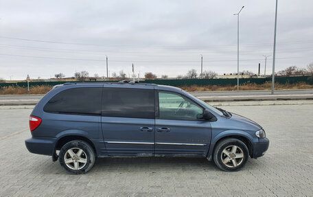 Chrysler Town & Country IV, 2001 год, 590 000 рублей, 4 фотография