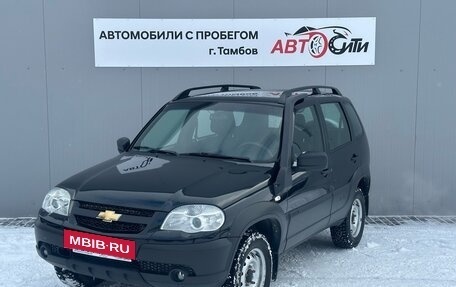 Chevrolet Niva I рестайлинг, 2018 год, 899 000 рублей, 3 фотография