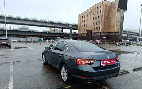 Skoda Superb III рестайлинг, 2018 год, 3 000 000 рублей, 8 фотография