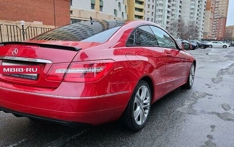 Mercedes-Benz E-Класс, 2012 год, 1 520 000 рублей, 3 фотография