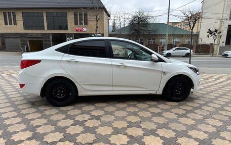 Hyundai Solaris II рестайлинг, 2016 год, 970 000 рублей, 8 фотография