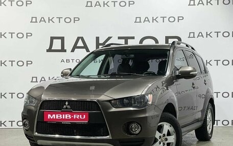 Mitsubishi Outlander III рестайлинг 3, 2012 год, 1 250 000 рублей, 1 фотография