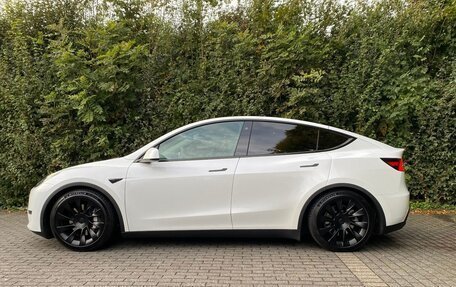 Tesla Model Y I, 2023 год, 6 450 000 рублей, 5 фотография