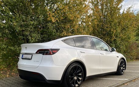 Tesla Model Y I, 2023 год, 6 450 000 рублей, 6 фотография