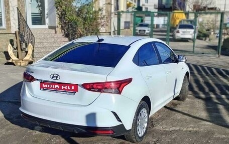 Hyundai Solaris II рестайлинг, 2020 год, 1 400 000 рублей, 7 фотография