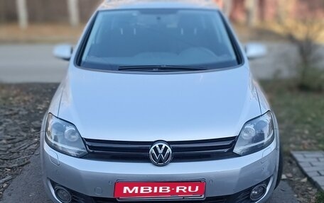 Volkswagen Golf Plus II, 2012 год, 850 000 рублей, 4 фотография