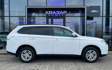 Mitsubishi Outlander III рестайлинг 3, 2013 год, 1 450 000 рублей, 7 фотография