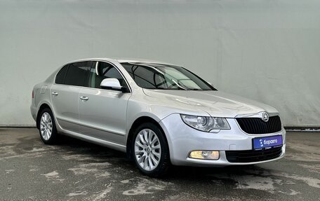 Skoda Superb III рестайлинг, 2012 год, 1 320 000 рублей, 2 фотография