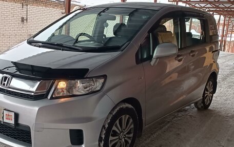 Honda Freed I, 2016 год, 1 500 000 рублей, 6 фотография