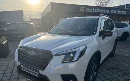 Subaru Forester, 2024 год, 5 790 000 рублей, 3 фотография