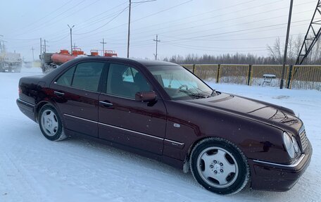 Mercedes-Benz E-Класс, 1998 год, 950 000 рублей, 4 фотография