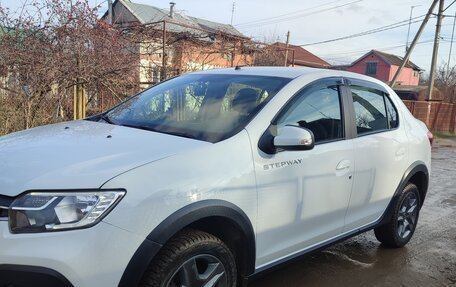 Renault Logan II, 2021 год, 1 400 000 рублей, 6 фотография