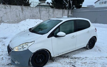 Peugeot 208 II, 2013 год, 400 000 рублей, 13 фотография