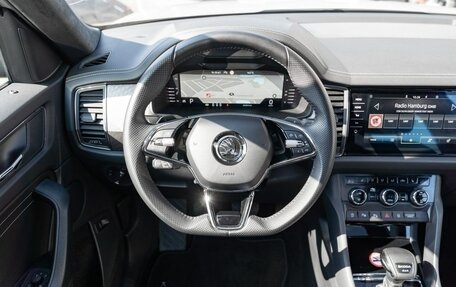 Skoda Kodiaq I, 2023 год, 5 570 000 рублей, 8 фотография