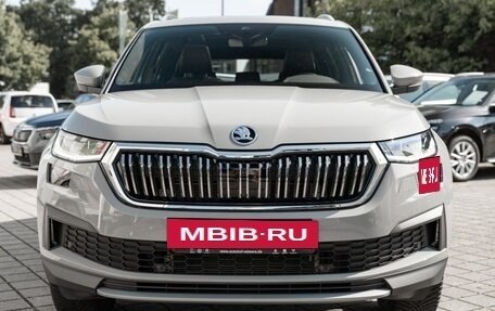 Skoda Kodiaq I, 2023 год, 5 570 000 рублей, 2 фотография