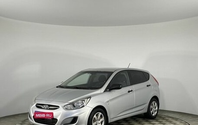 Hyundai Solaris II рестайлинг, 2011 год, 820 000 рублей, 1 фотография