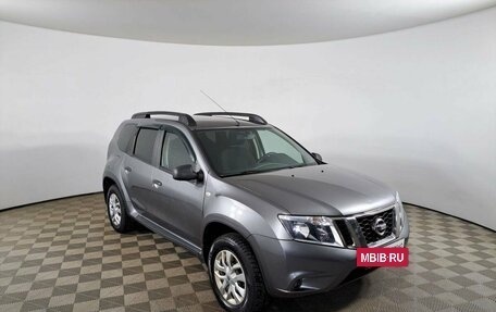 Nissan Terrano III, 2017 год, 1 290 000 рублей, 3 фотография