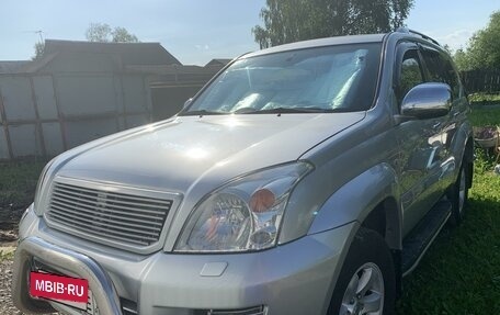 Toyota Land Cruiser Prado 120 рестайлинг, 2003 год, 1 650 000 рублей, 3 фотография