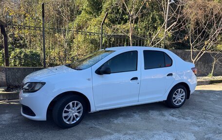 Renault Logan II, 2016 год, 590 000 рублей, 13 фотография