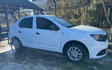 Renault Logan II, 2016 год, 590 000 рублей, 8 фотография