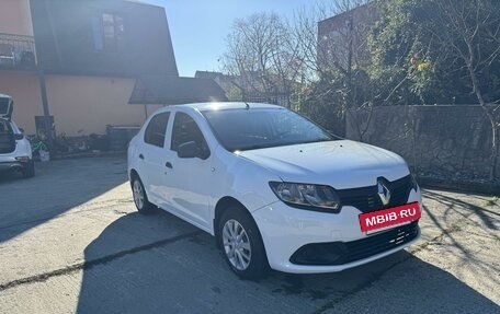 Renault Logan II, 2016 год, 590 000 рублей, 2 фотография