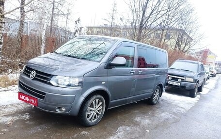 Volkswagen Multivan T5, 2010 год, 1 800 000 рублей, 2 фотография