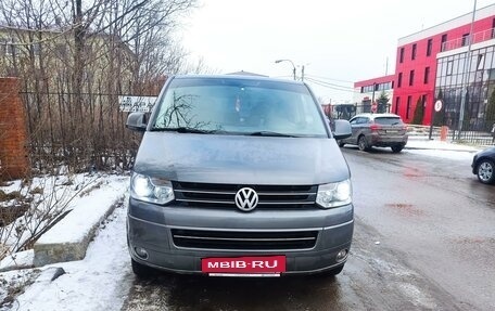 Volkswagen Multivan T5, 2010 год, 1 800 000 рублей, 3 фотография