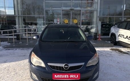 Opel Astra J, 2012 год, 777 000 рублей, 2 фотография