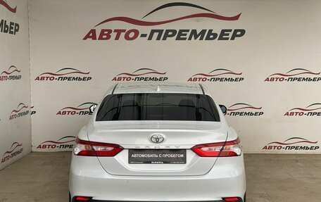 Toyota Camry, 2021 год, 3 460 000 рублей, 6 фотография