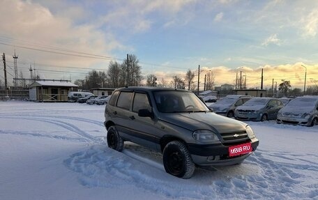 Chevrolet Niva I рестайлинг, 2005 год, 319 700 рублей, 1 фотография