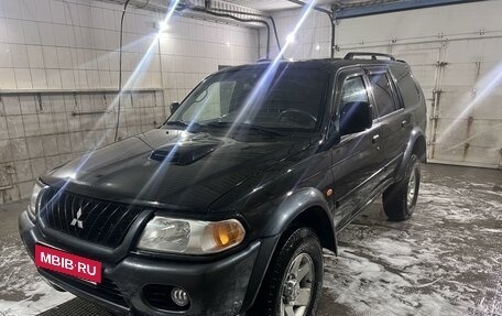 Mitsubishi Pajero Sport II рестайлинг, 2004 год, 945 000 рублей, 1 фотография