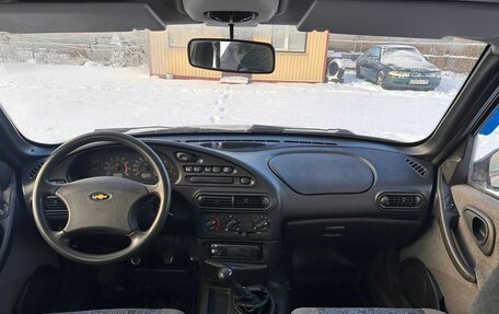 Chevrolet Niva I рестайлинг, 2005 год, 319 700 рублей, 9 фотография