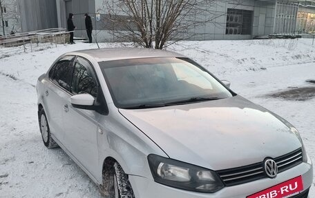 Volkswagen Polo VI (EU Market), 2011 год, 559 000 рублей, 3 фотография