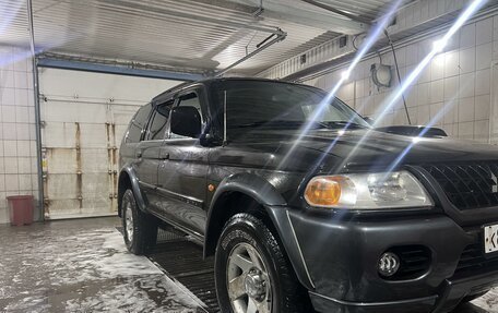 Mitsubishi Pajero Sport II рестайлинг, 2004 год, 945 000 рублей, 2 фотография