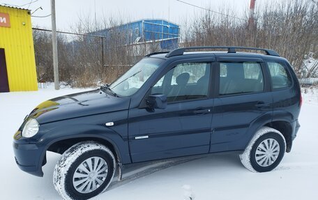 Chevrolet Niva I рестайлинг, 2011 год, 690 000 рублей, 9 фотография