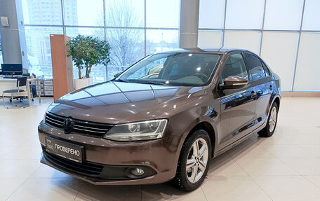 Volkswagen Jetta VI, 2014 год, 1 228 000 рублей, 5 фотография