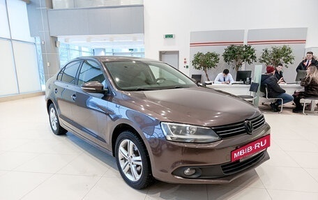 Volkswagen Jetta VI, 2014 год, 1 228 000 рублей, 7 фотография