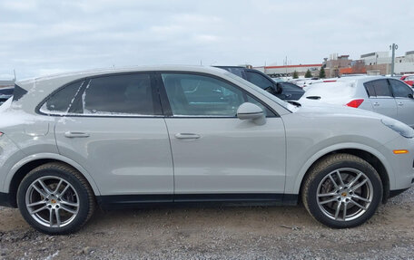 Porsche Cayenne III, 2021 год, 7 990 000 рублей, 10 фотография