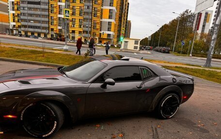 Dodge Challenger III рестайлинг 2, 2021 год, 8 500 000 рублей, 11 фотография