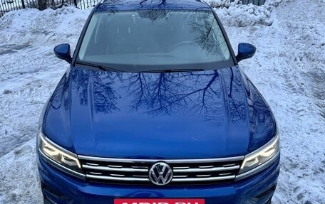 Volkswagen Tiguan II, 2018 год, 3 700 000 рублей, 4 фотография