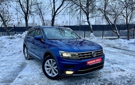 Volkswagen Tiguan II, 2018 год, 3 700 000 рублей, 17 фотография