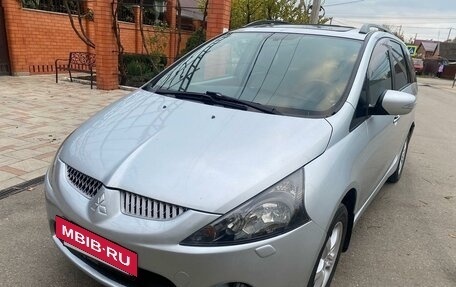 Mitsubishi Grandis, 2005 год, 820 000 рублей, 7 фотография