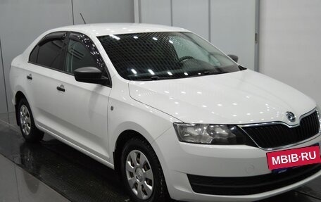 Skoda Rapid I, 2015 год, 890 000 рублей, 4 фотография